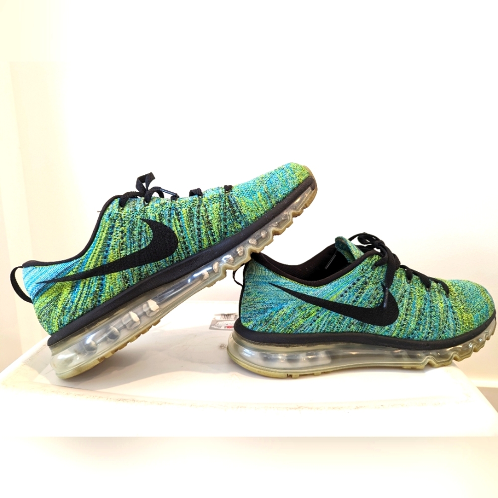 Nike AirMax 360 Flyknit, Men's Size 10.5, Green